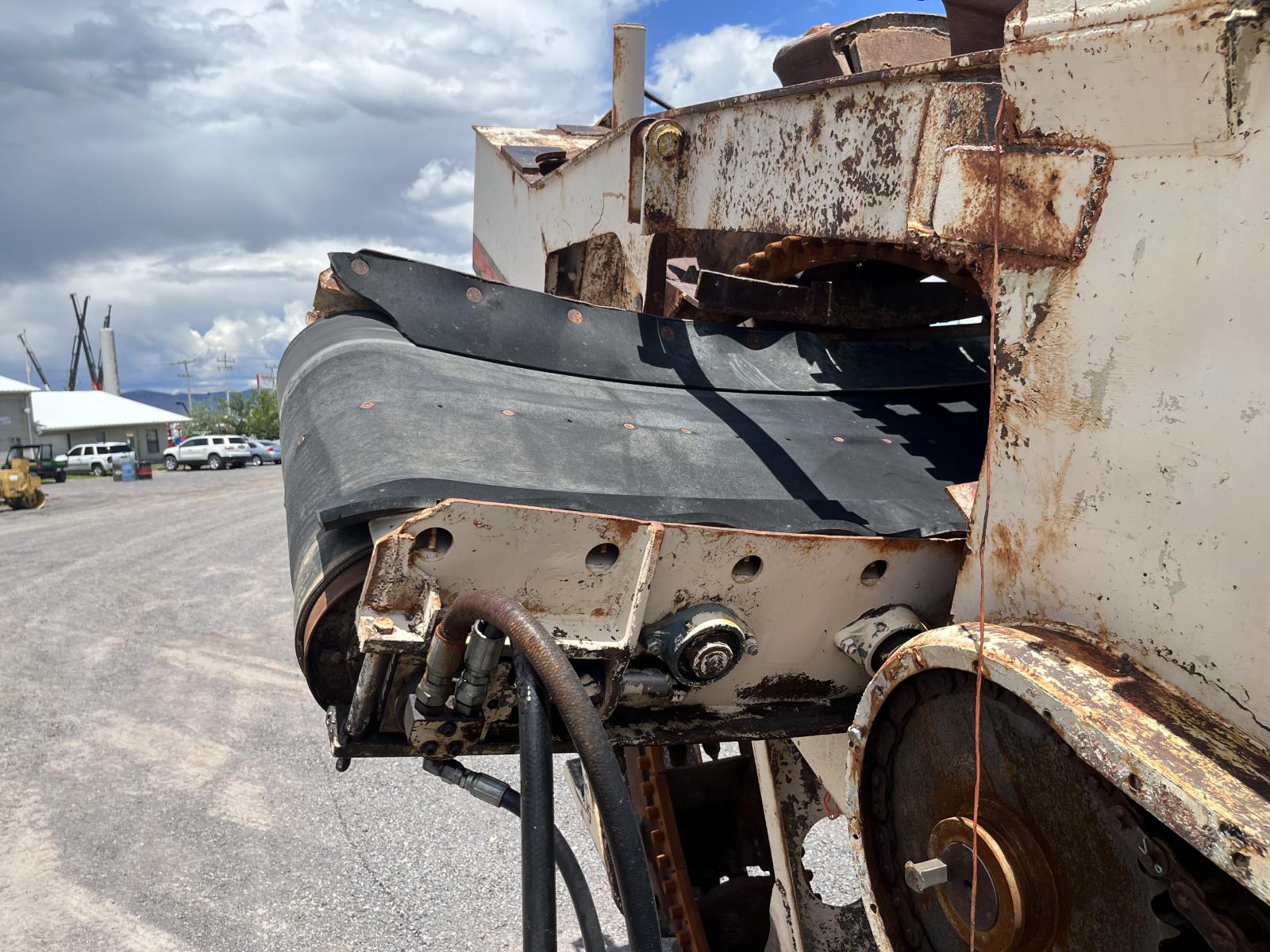 ./imagenes/INVOICE/2019/15976/CAPITOL TRENCHER CTC750 (8).JPG